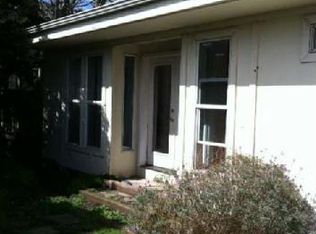 1649 1st St, Florence, OR 97439