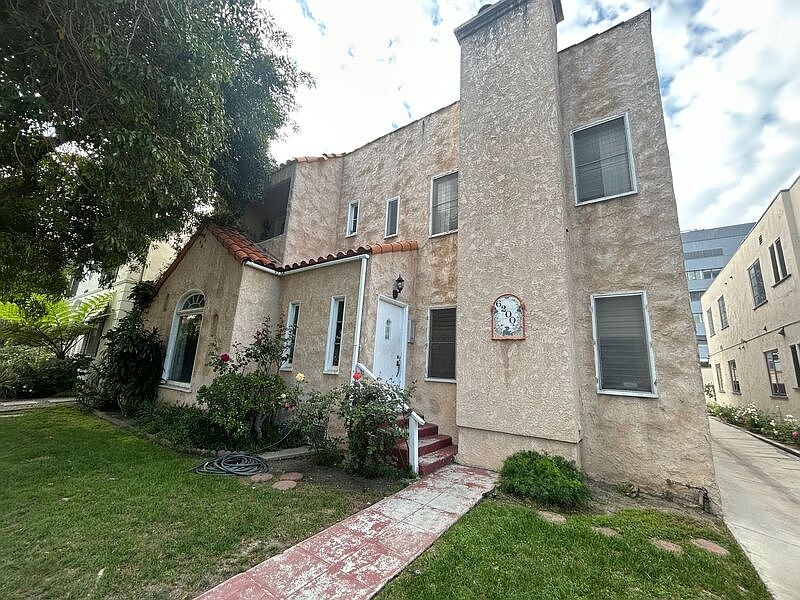 1st image of 6200 Orange St