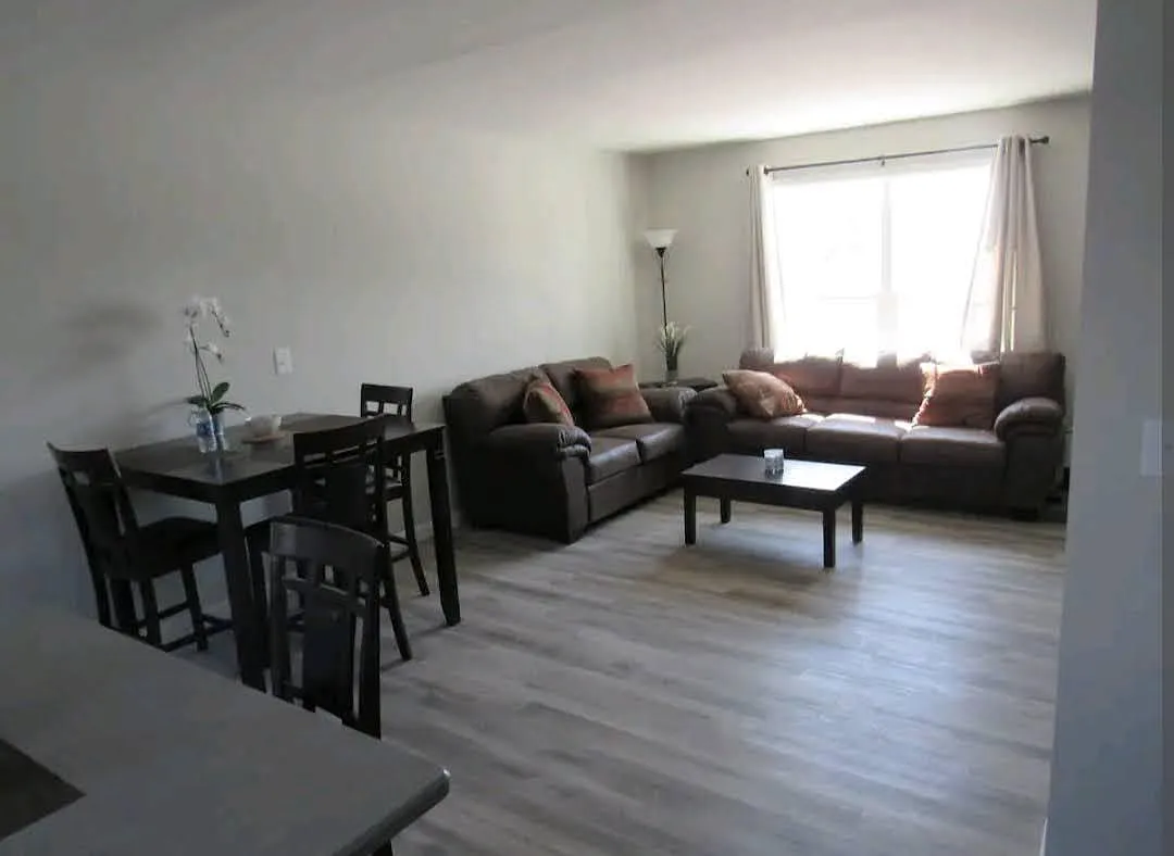 Pecos Residential - 1 — Photo 2