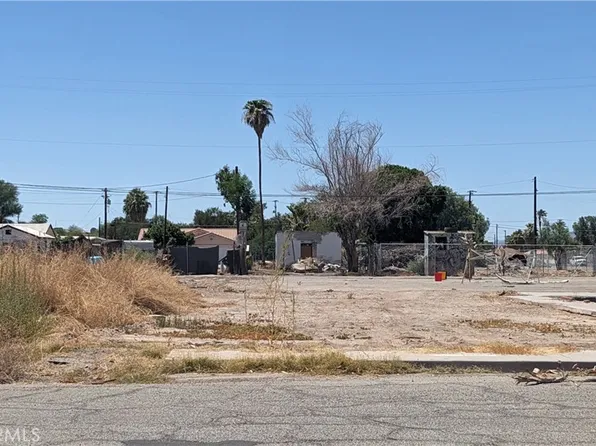 2 St Apn 24 #848-072, Blythe, CA 92225