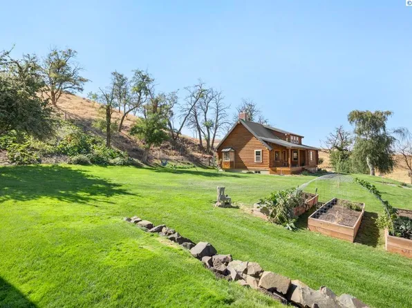 7302 Long Hollow Rd, Colfax, WA 99111