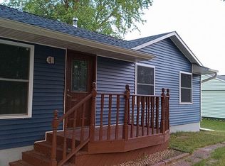 901 3rd Ave SW, Oelwein, IA 50662