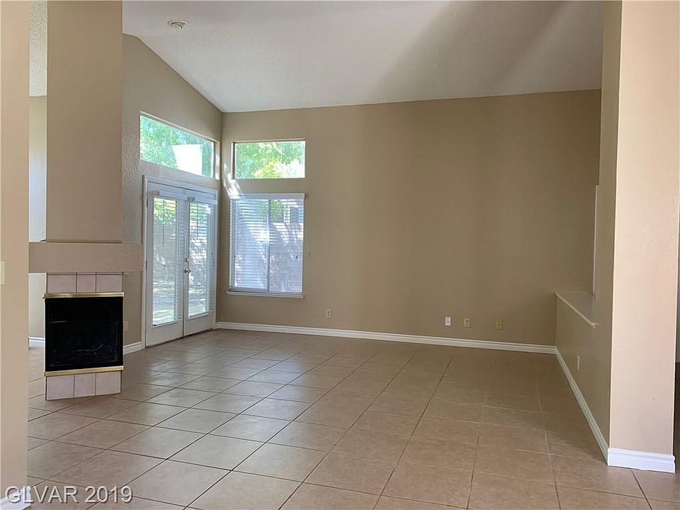 1st image of 8253 Hilton Head Ct
