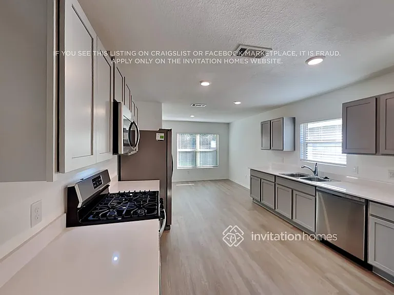 18807 Wembley Vista Trl — Photo 7
