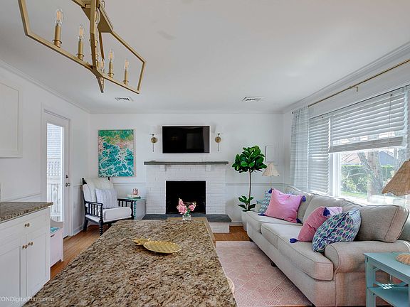 3rd image of 43 Ellery Ave #43