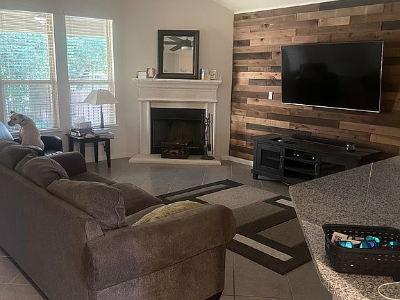 2nd image of 137 Crescent Heights Dr