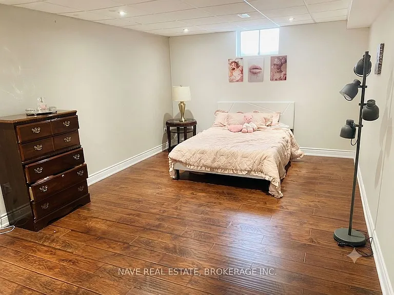 101 Naughton Dr #BASEMENT — Photo 10