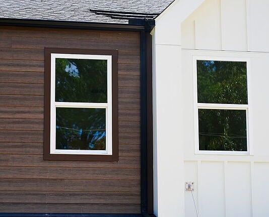 2nd image of 2706 Coronet Way
