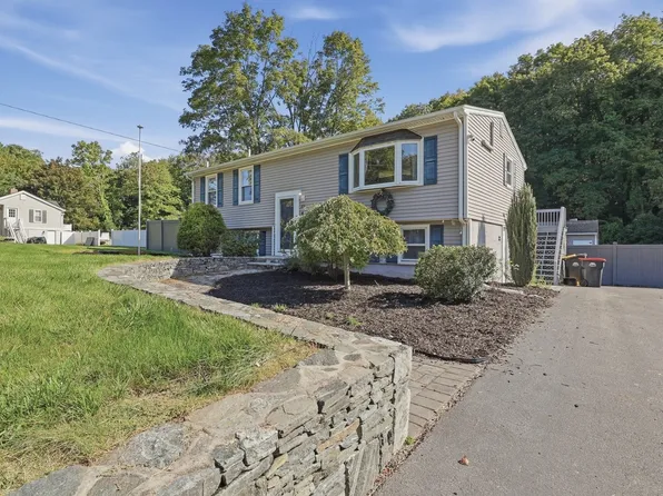 82 City Depot Rd, Charlton, MA 01507