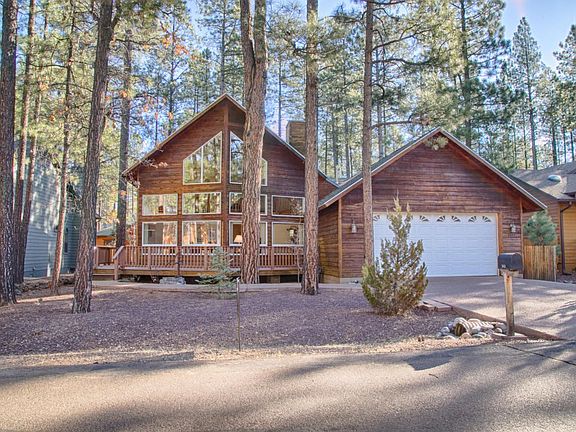 Beautiful, chalet style home