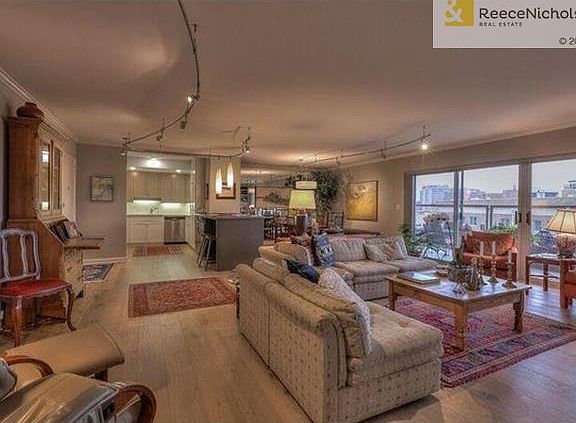 5th image of 310 W 49th St APT 707