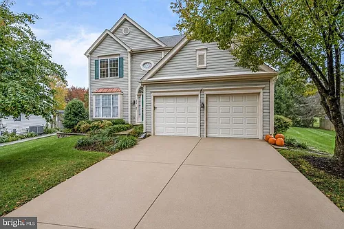 408 Huntfield Ct NE Photo 1