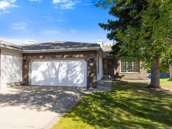 206 Country Club Point E, Edmonton, AB T6M 2J6