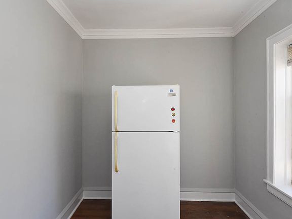 4th image of 5119 W Montrose Ave APT 2B