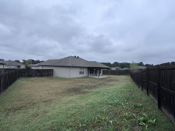 27 Kasidyann Ct
