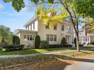 7 Fairfield St, Salem, MA 01970