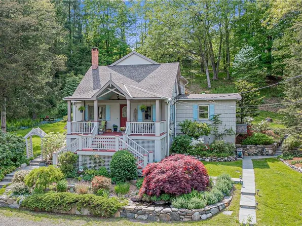 8 South Lane, Katonah, NY 10536