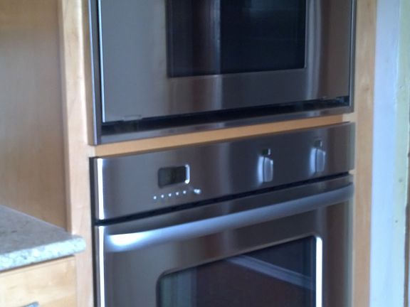 Fisher & Paykel convection oven .. Kitchenaid microwave/convection oven above