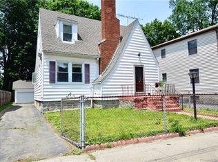 10 Herkimer St, Bridgeport, CT 06604