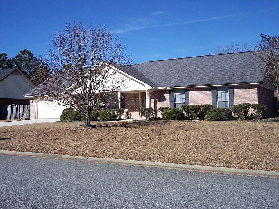 2nd image of 404 Musket Ct