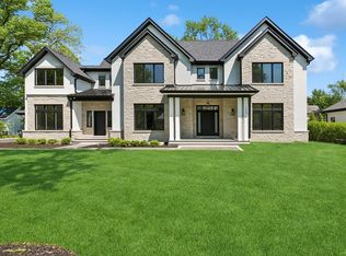 1629 Hawthorne Ln, Glenview, IL