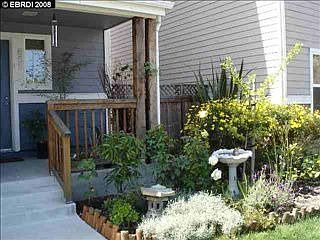 2nd image of 655 32nd St