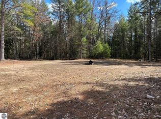 Xxx S Roscommon Rd, Prudenville, MI 48651