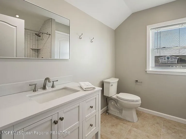 32 Niblick St — Photo 3