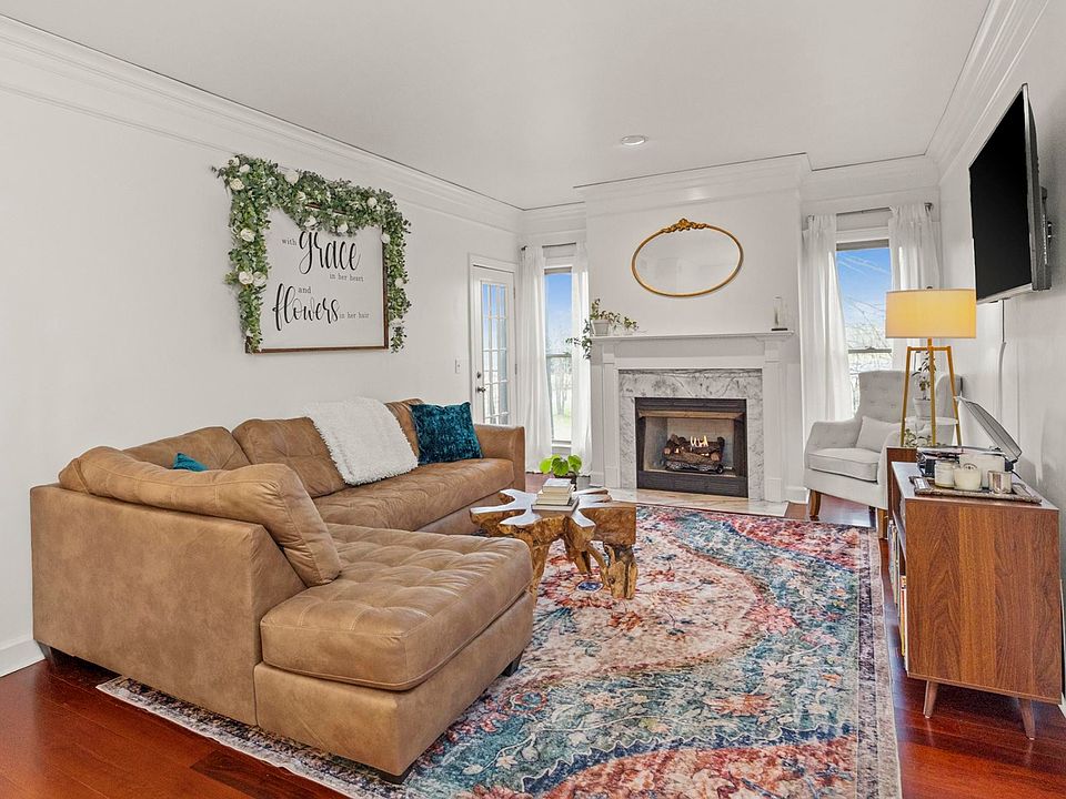 1st image of 110 Sloan Rd