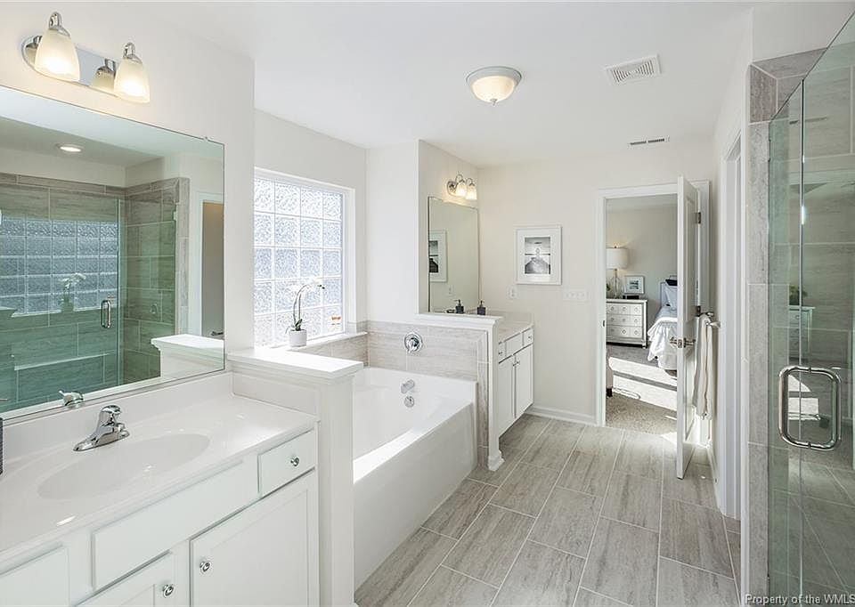 1st image of 4143 Northridge St #103