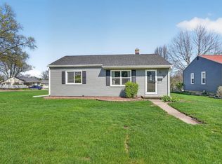 929 Oregon St, Waterloo, IA 50702