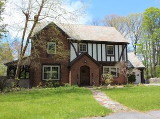 161 Lawrence St, Gardner, MA 01440