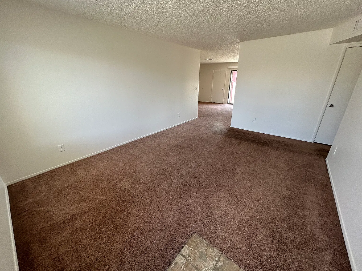 3 bed, 2.0 bath, 1238 sqft, $1,850 — Photo 4