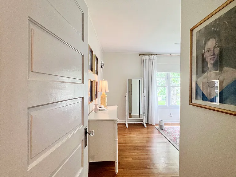 1508 Ash St — Photo 5
