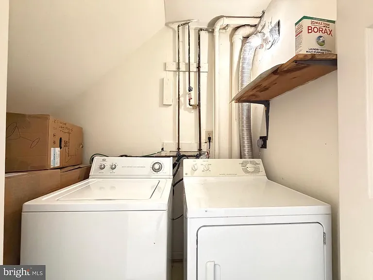 188 Pinecove Ave — Photo 15