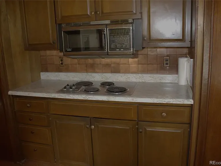 270 Mike Lounge Dr — Photo 2