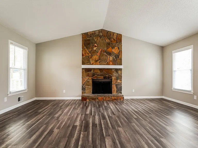460 Bay Lake Pass — Photo 4