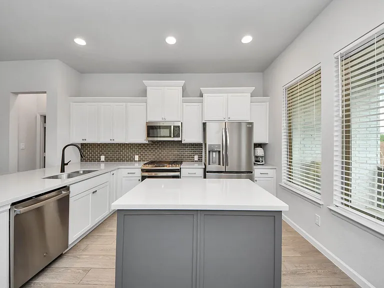 4219 Colony Ln — Photo 18