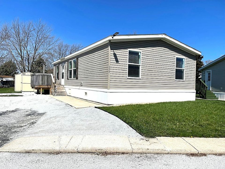 1st image of 117 Chillon Dr