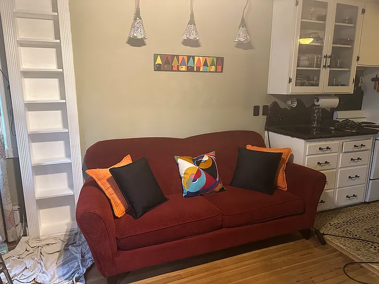 1313 Marion St NE — Photo 11