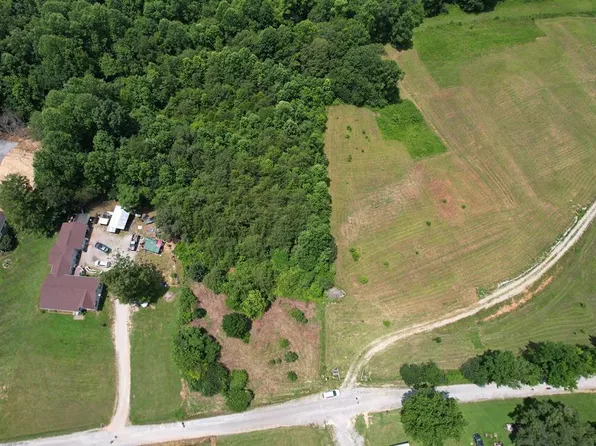 Vaughn Ln, Livingston, TN 38570