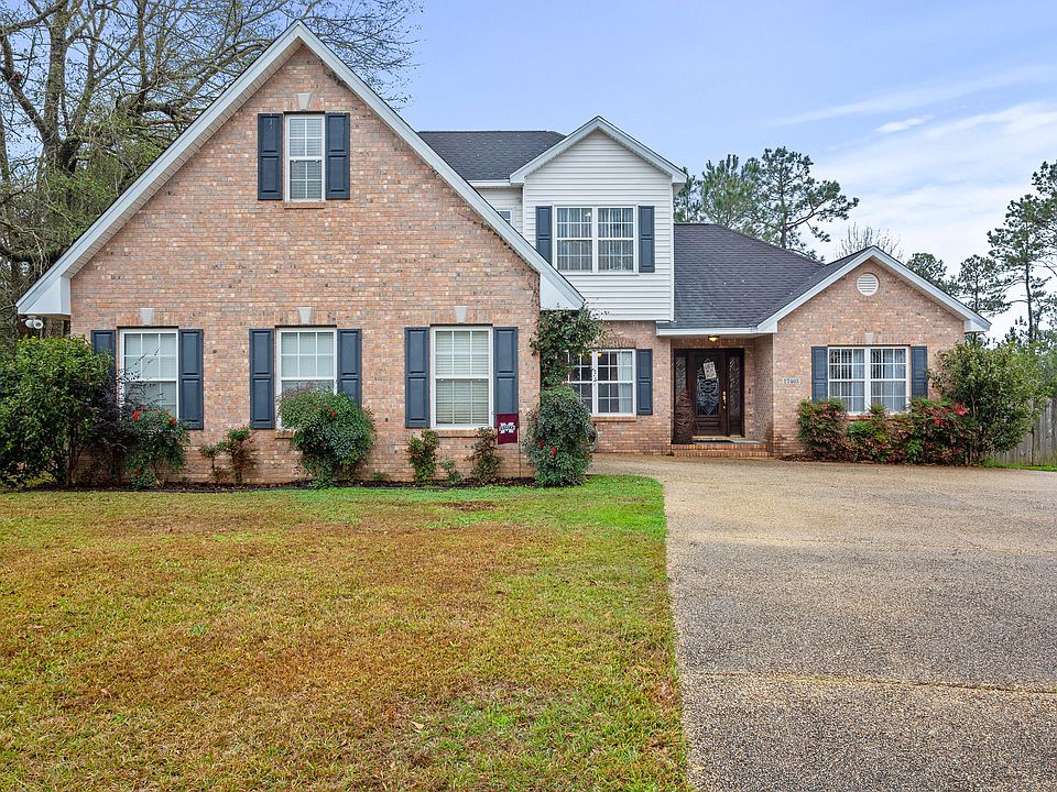 1st image of 17463 Country Oak Ln