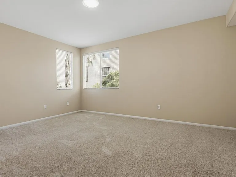 823 Kalpati Cir #201 — Photo 38