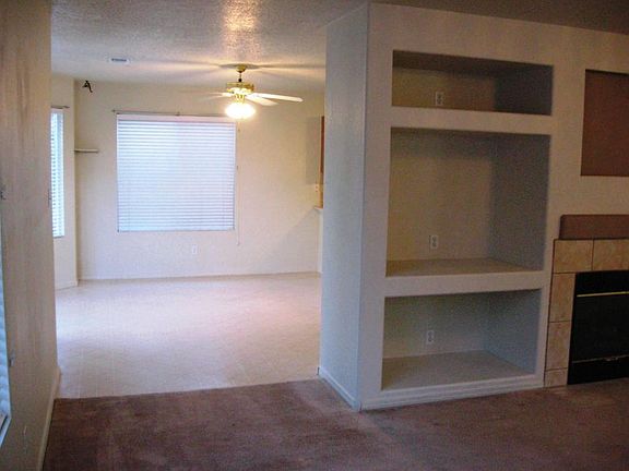 4th image of 8101 Vista Tijeras Ln SW