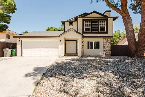 45041 Colleen Dr Photo 1