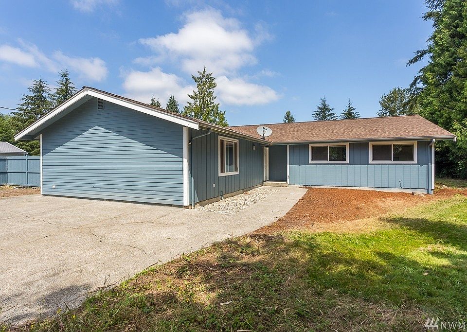 1st image of 8327 164th St SE