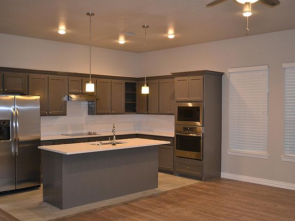 3rd image of 2701 Wayside Ave