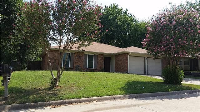 1st image of 2327 Dartmouth Dr