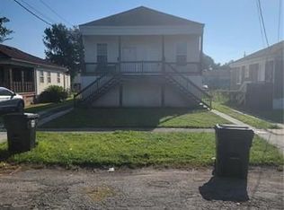 5729 Cameron Blvd, New Orleans, LA 70122