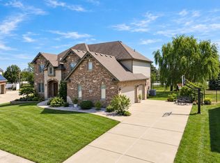 13100 Ballycastle Ct, Lemont, IL 60439
